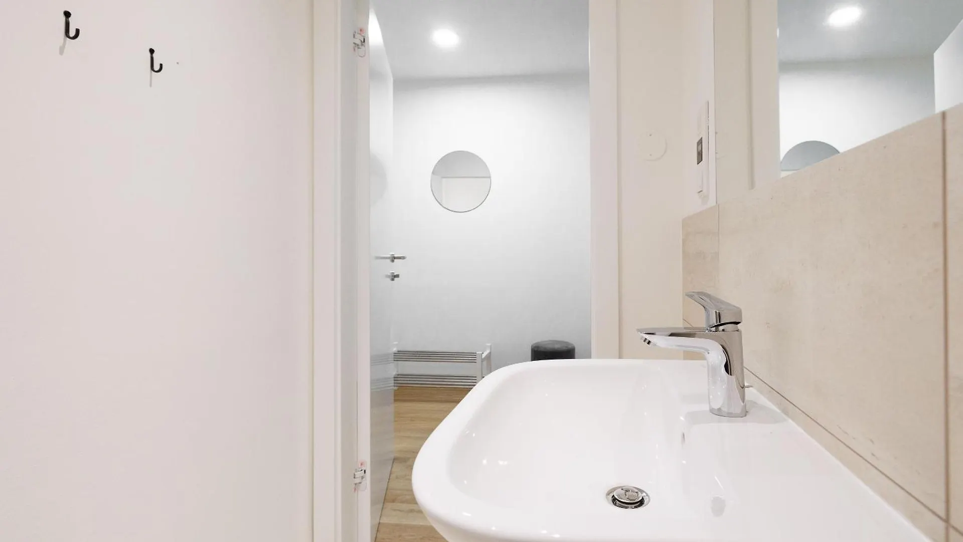 Symphony Apartments 39 - Modern Loft With Terrace And Grill In Central Location Vienna