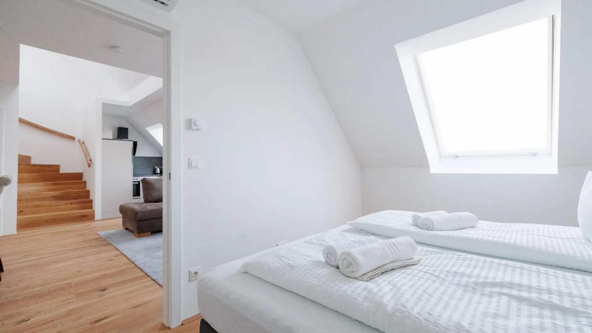 Symphony Apartments 39 - Modern Loft With Terrace And Grill In Central Location Vienna