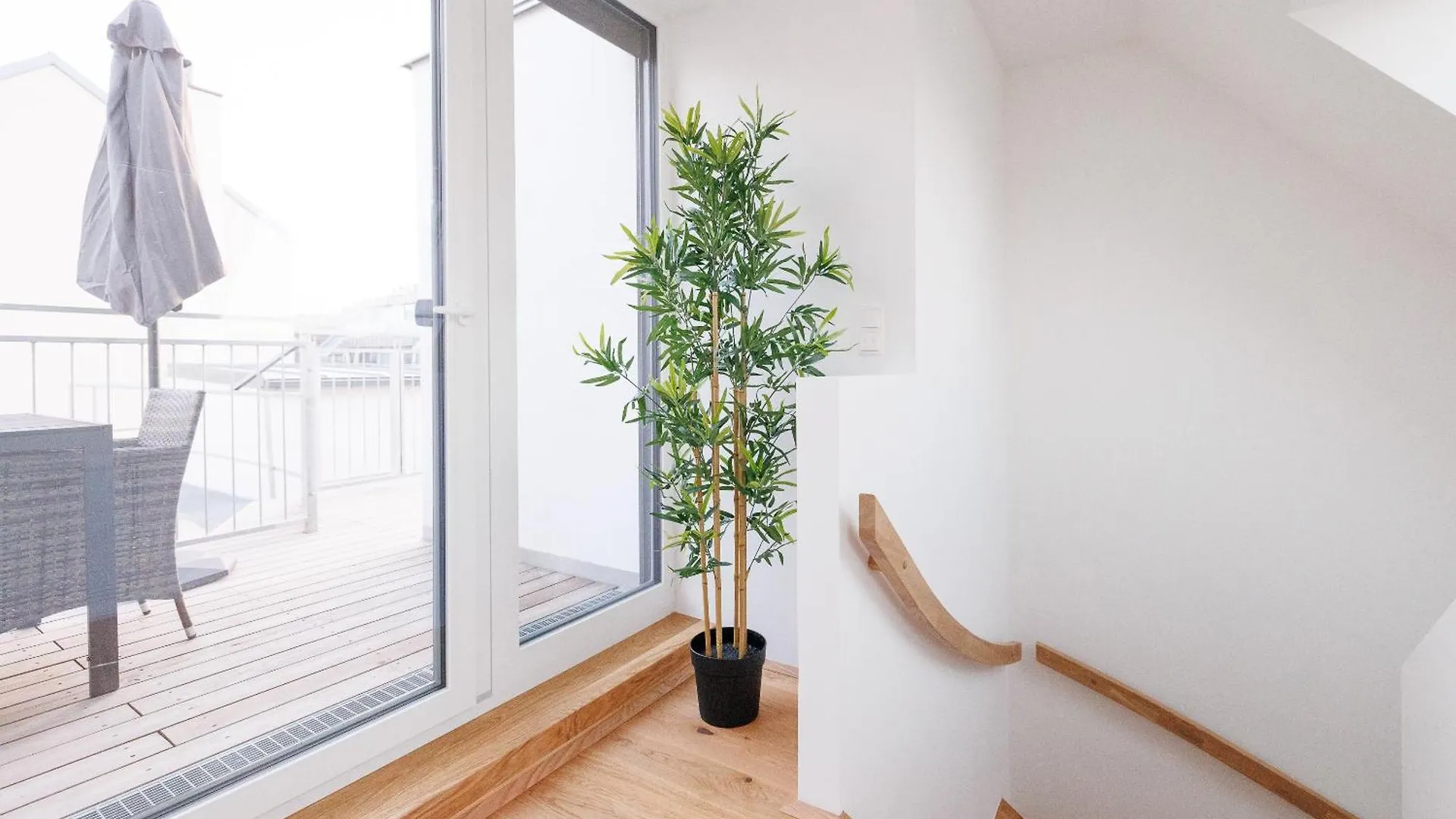 Symphony Apartments 39 - Modern Loft With Terrace And Grill In Central Location Vídeň